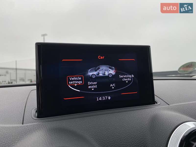 Седан Audi A3 2016 в Мукачево