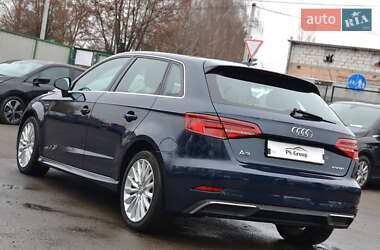 Хэтчбек Audi A3 2017 в Луцке