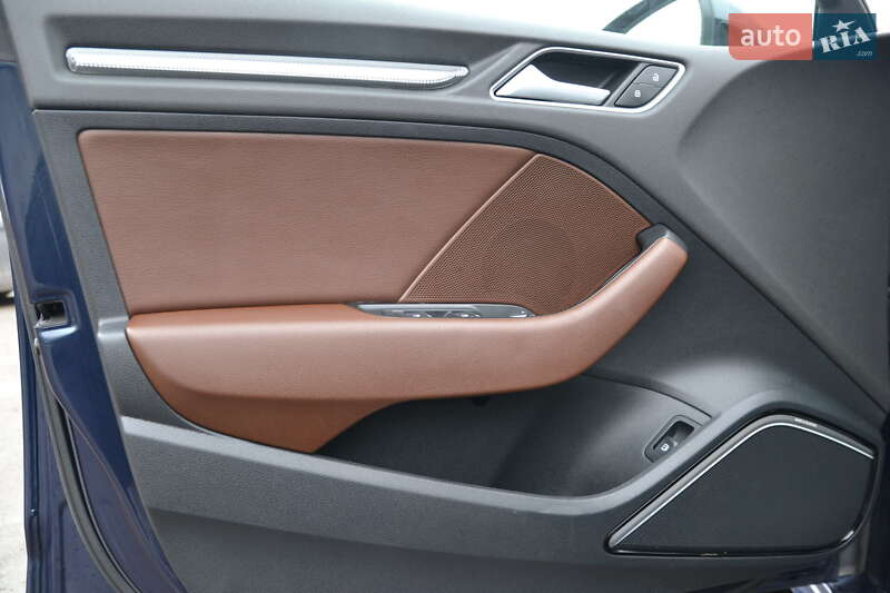 Хэтчбек Audi A3 2017 в Луцке фото 16 Хэтчбек Audi A3 2017 в Луцке