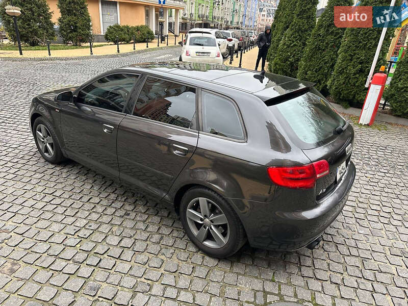 Хетчбек Audi A3 2010 в Києві