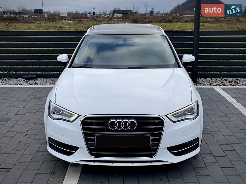 Хэтчбек Audi A3 2016 в Мукачево