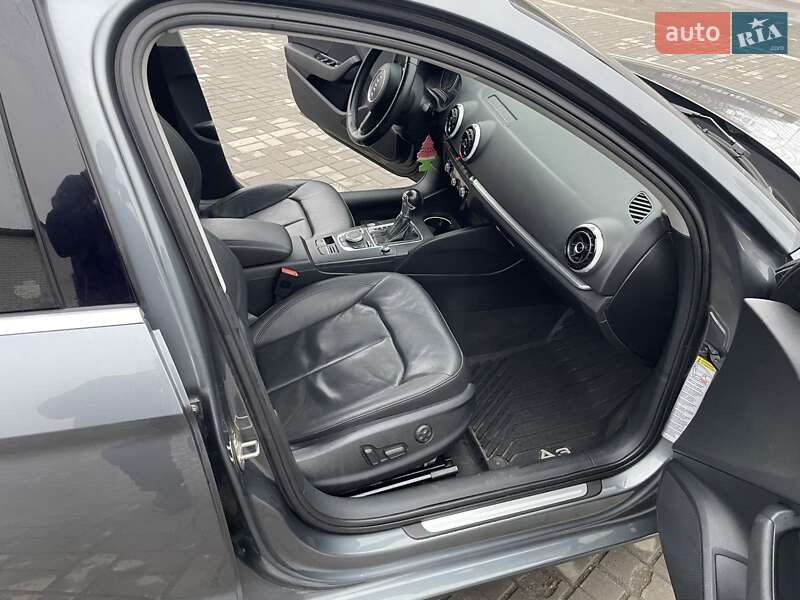 Седан Audi A3 2014 в Умани
