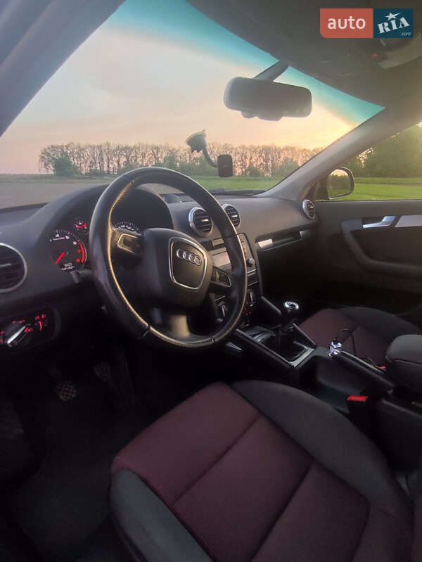 Хетчбек Audi A3 2010 в Тетієві фото 10 Хетчбек Audi A3 2010 в Тетієві