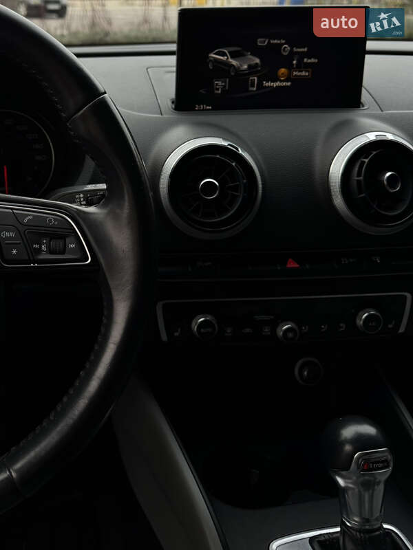 Седан Audi A3 2017 в Киеве фото 19 Седан Audi A3 2017 в Киеве