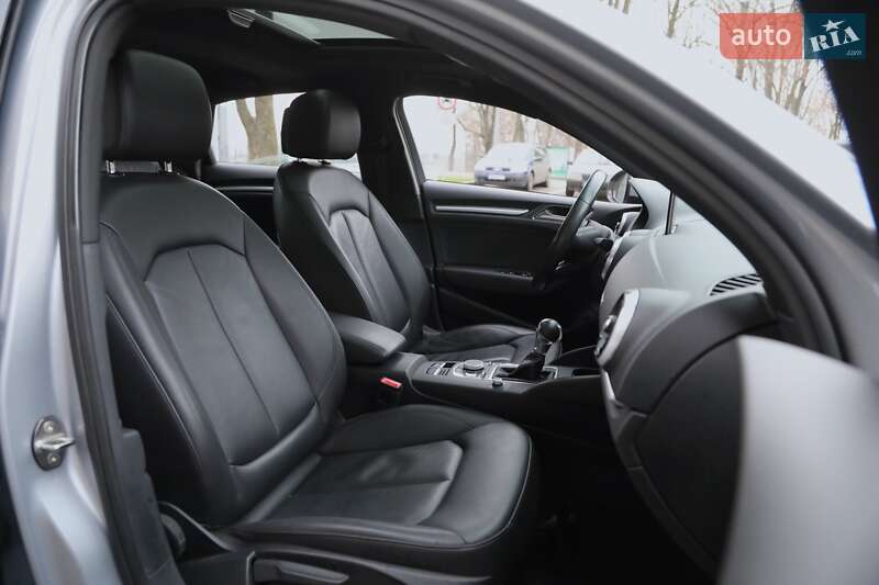 Седан Audi A3 2017 в Харькове фото 10 Седан Audi A3 2017 в Харькове
