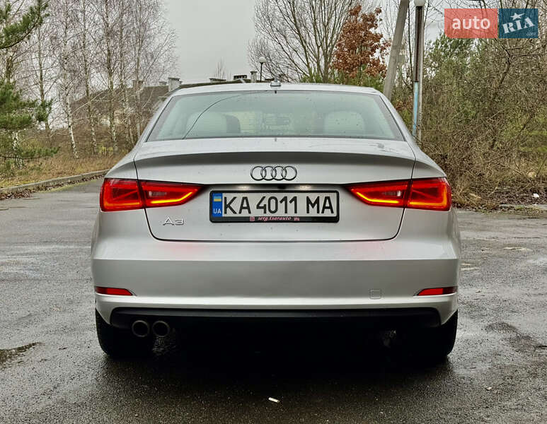 Седан Audi A3 2014 в Києві