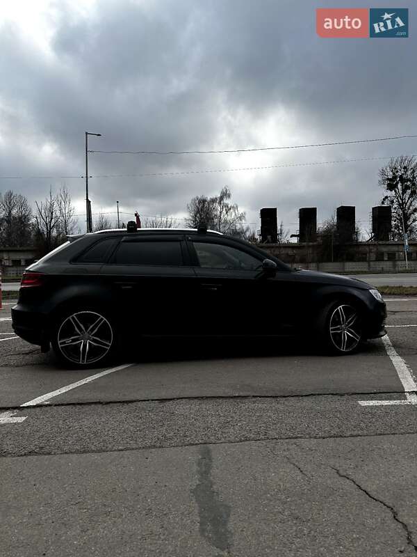 Хетчбек Audi A3 2014 в Львові фото 5 Хетчбек Audi A3 2014 в Львові