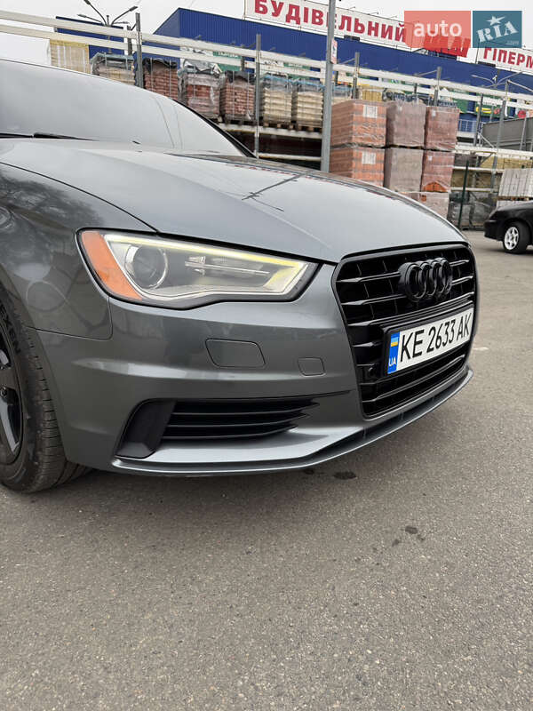 Седан Audi A3 2014 в Днепре