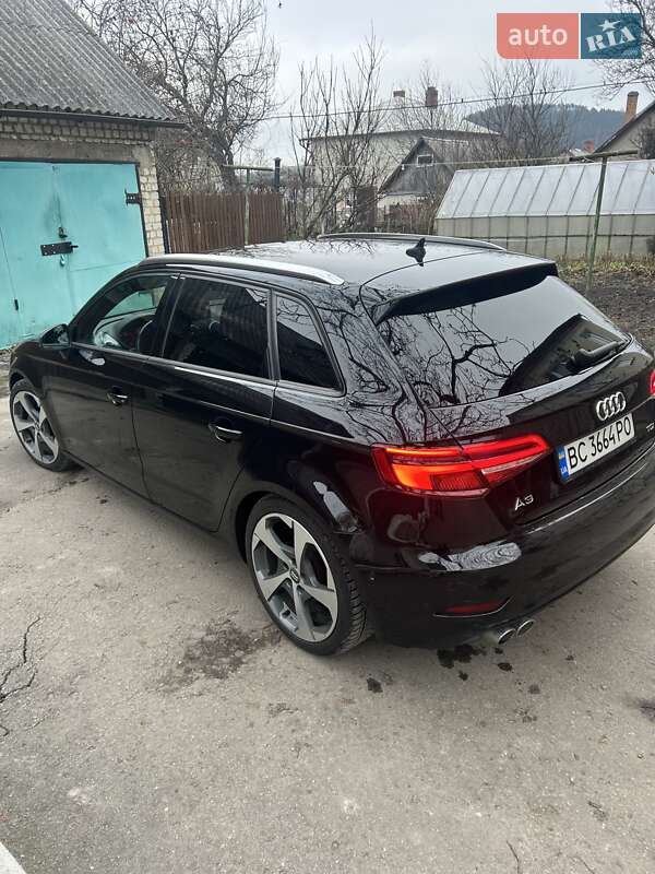 Хэтчбек Audi A3 2017 в Львове
