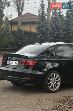 Седан Audi A3 2014 в Дніпрі