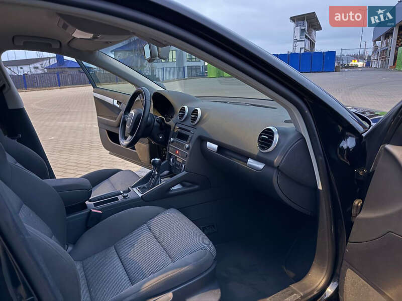 Хэтчбек Audi A3 2012 в Луцке фото 16 Хэтчбек Audi A3 2012 в Луцке