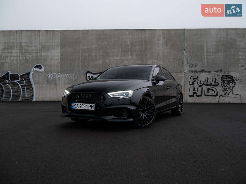 Седан Audi A3 2016 в Львове