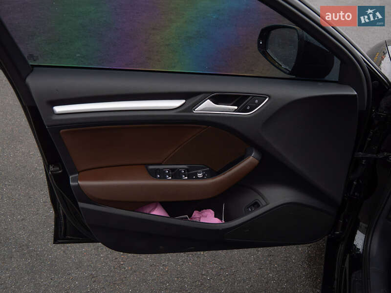 Седан Audi A3 2016 в Львове