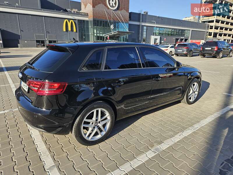 Хэтчбек Audi A3 2014 в Киеве фото 4 Хэтчбек Audi A3 2014 в Киеве