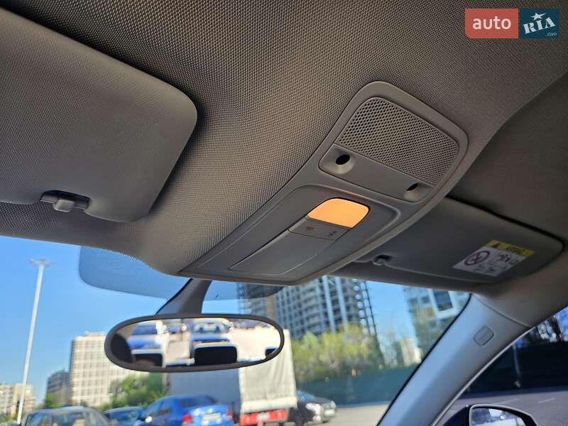 Хэтчбек Audi A3 2014 в Киеве