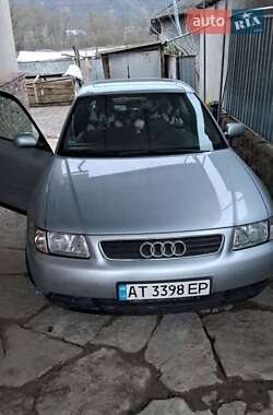 Хэтчбек Audi A3 1998 в Городенке
