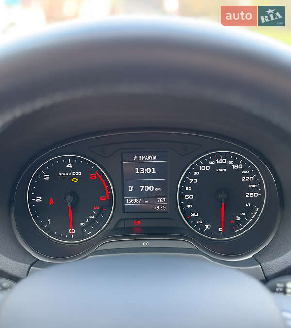 Седан Audi A3 2014 в Шумске