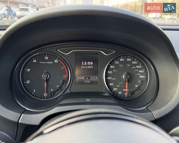 Седан Audi A3 2014 в Киеве фото 12 Седан Audi A3 2014 в Киеве