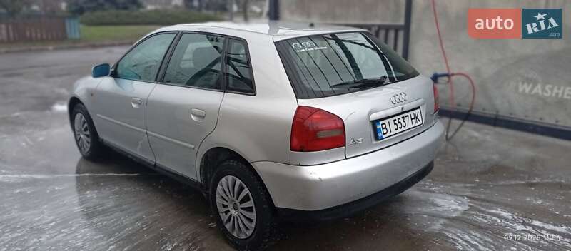 Хетчбек Audi A3 2000 в Лубнах