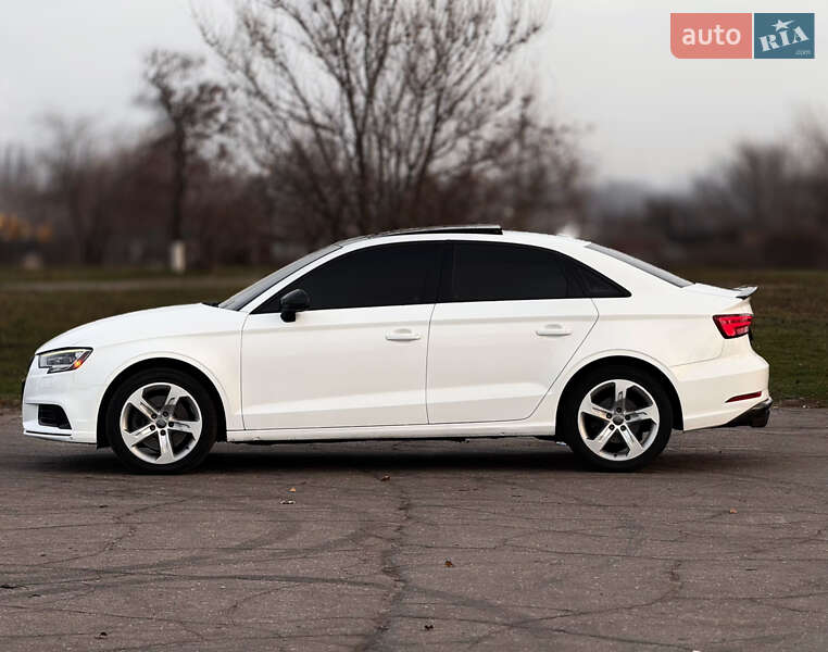 Седан Audi A3 2016 в Каменском фото 7 Седан Audi A3 2016 в Каменском
