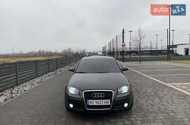 Хэтчбек Audi A3 2005 в Мукачево