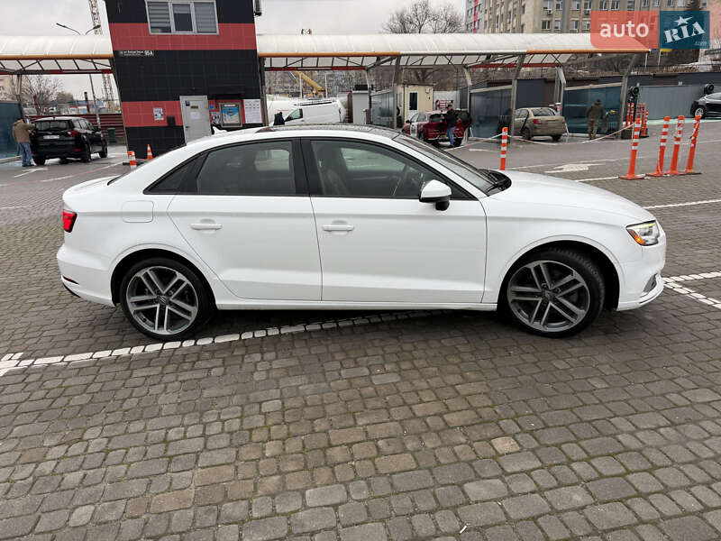 Седан Audi A3 2018 в Львове фото 4 Седан Audi A3 2018 в Львове