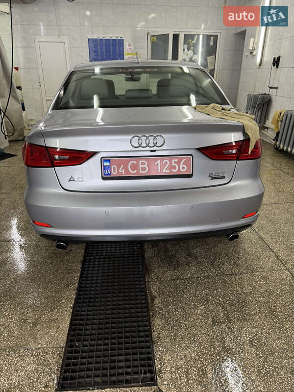 Седан Audi A3 2016 в Харькове