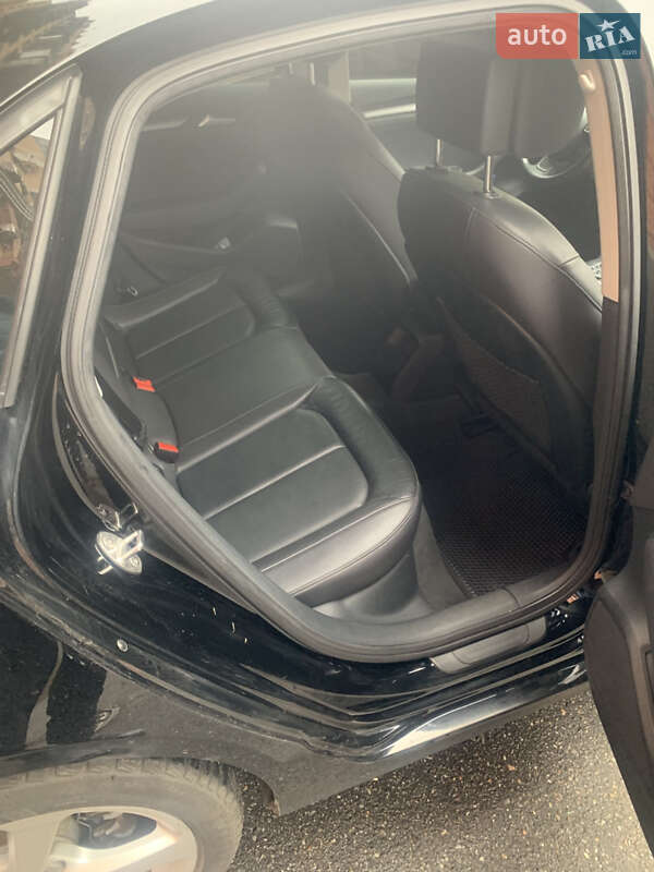 Седан Audi A3 2014 в Киеве фото 12 Седан Audi A3 2014 в Киеве