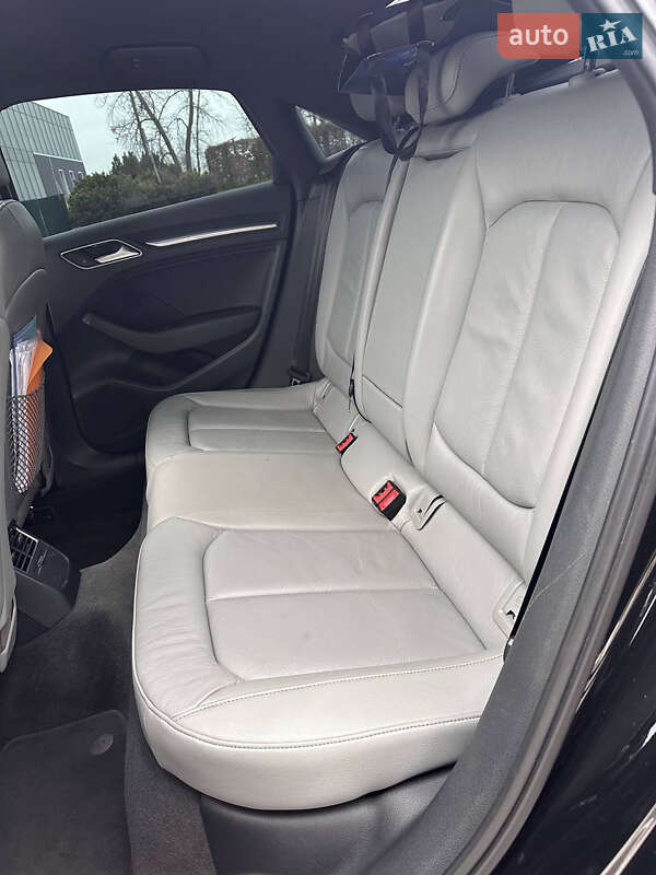 Седан Audi A3 2019 в Киеве