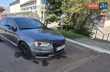 Седан Audi A3 2014 в Ивано-Франковске