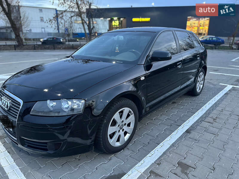 Хэтчбек Audi A3 2008 в Киеве