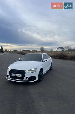 Седан Audi A3 2018 в Львові