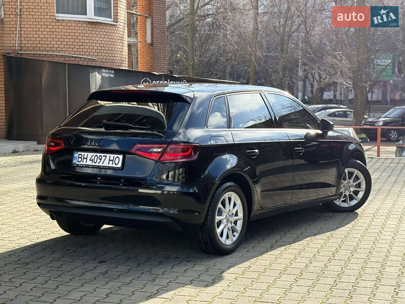 Хэтчбек Audi A3 2015 в Одессе фото 11 Хэтчбек Audi A3 2015 в Одессе
