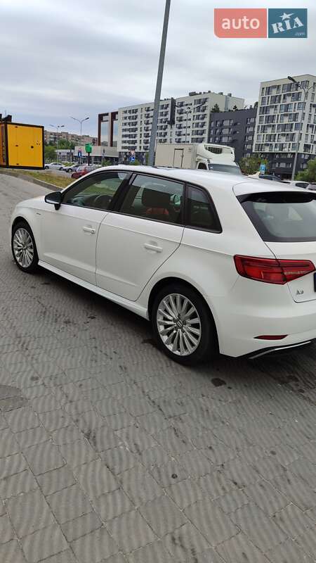 Хэтчбек Audi A3 2016 в Львове фото 7 Хэтчбек Audi A3 2016 в Львове