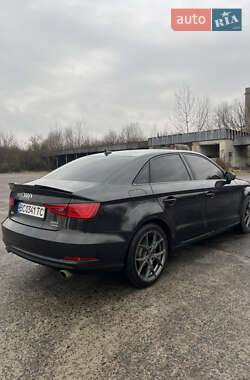 Седан Audi A3 2015 в Новояворовске