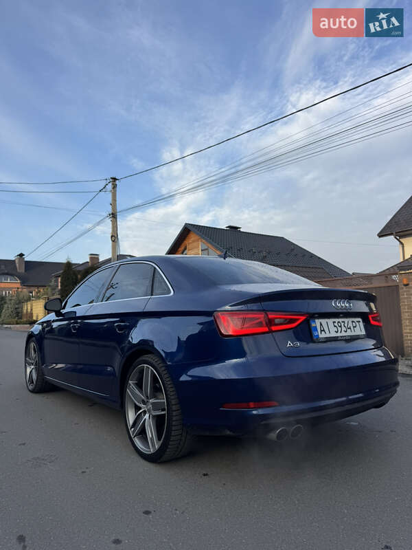 Седан Audi A3 2014 в Софиевской Борщаговке