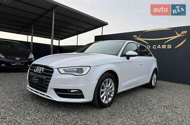 Хэтчбек Audi A3 2015 в Мукачево