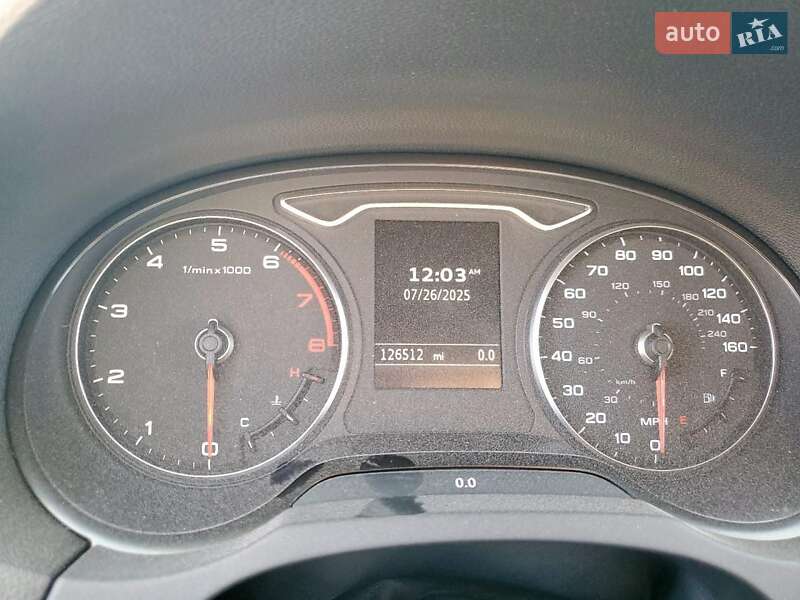 Седан Audi A3 2014 в Киеве