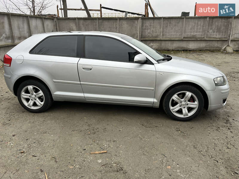 Хэтчбек Audi A3 2005 в Вышгороде
