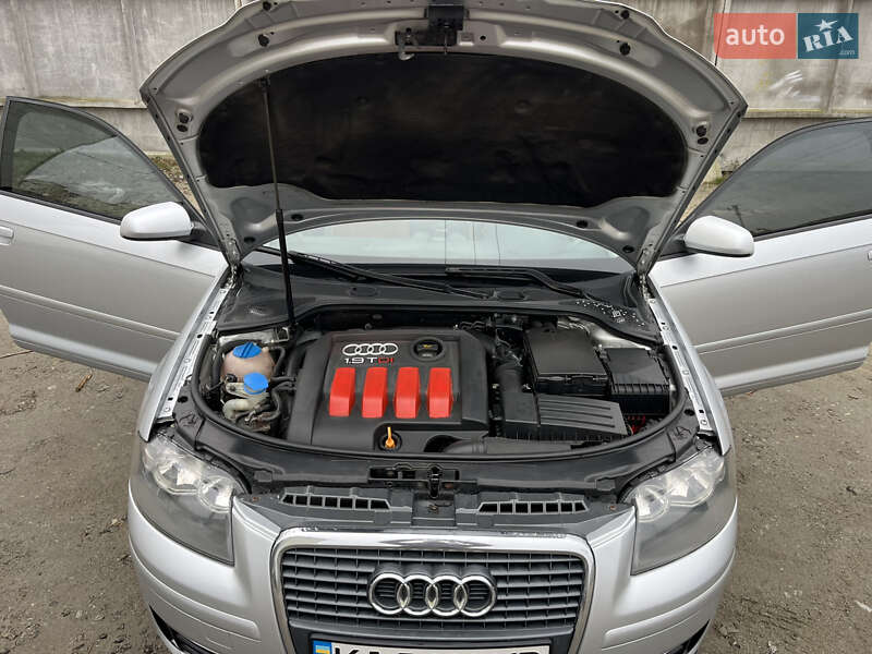Хэтчбек Audi A3 2005 в Вышгороде
