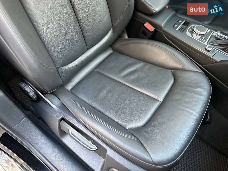 Седан Audi A3 2015 в Киеве