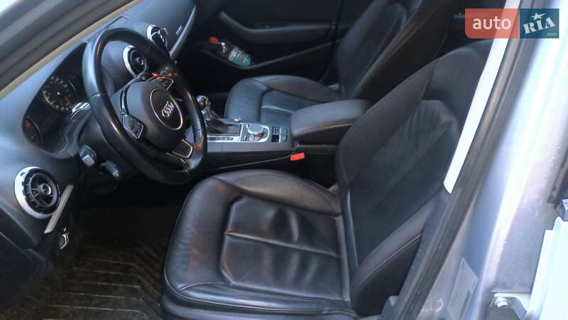 Седан Audi A3 2015 в Киеве