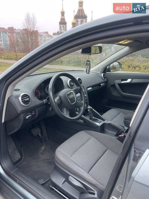 Хэтчбек Audi A3 2009 в Ровно