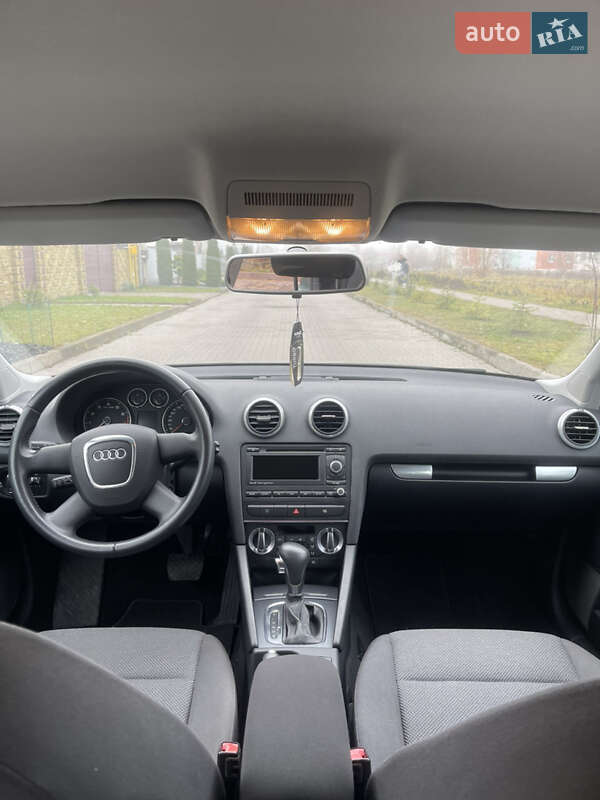 Хэтчбек Audi A3 2009 в Ровно