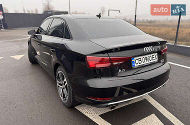 Седан Audi A3 2016 в Чернигове