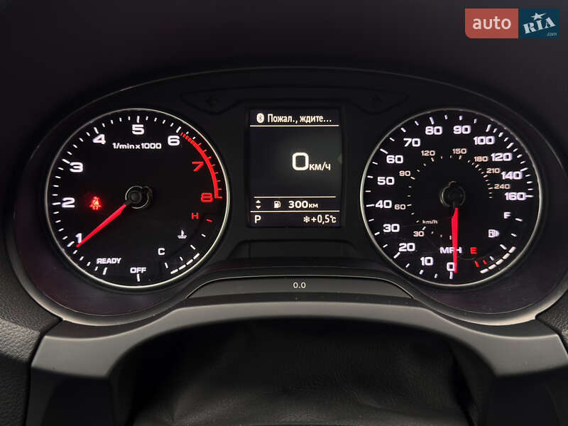 Седан Audi A3 2016 в Чернигове