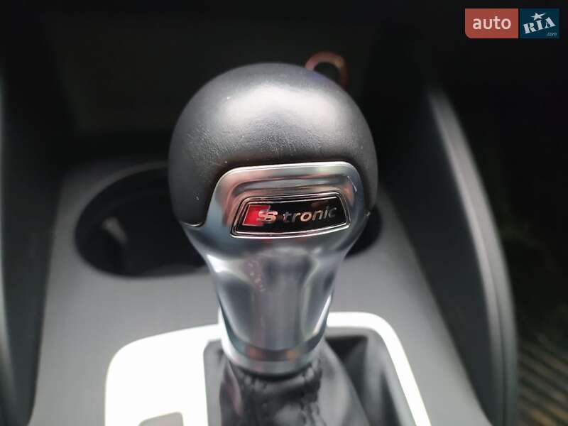 Седан Audi A3 2015 в Днепре