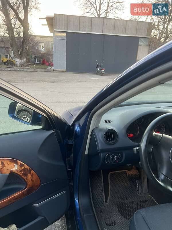 Хэтчбек Audi A3 2004 в Киеве