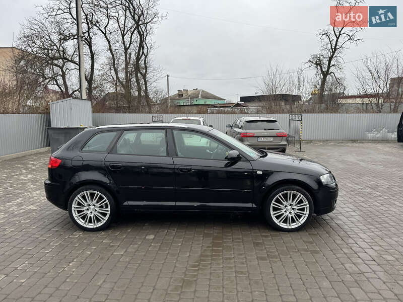 Хэтчбек Audi A3 2005 в Староконстантинове
