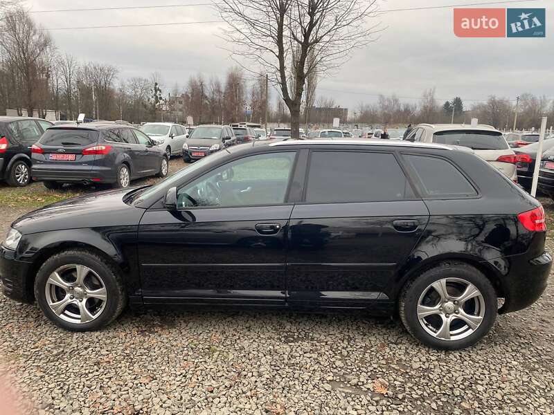 Хэтчбек Audi A3 2009 в Луцке